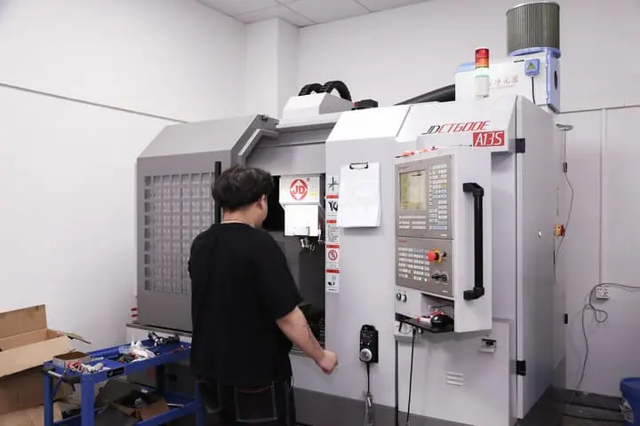 Optical Mold Manufacturing